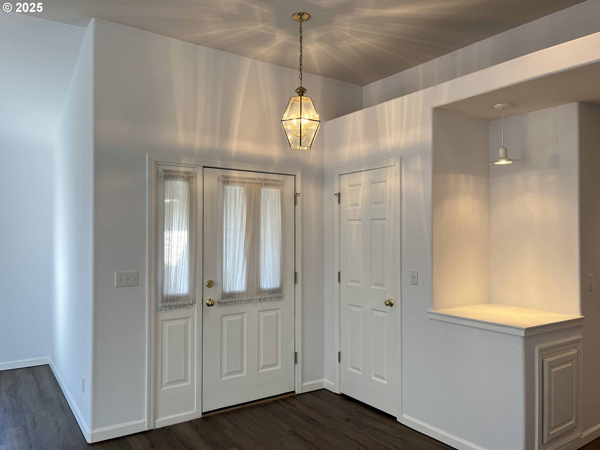 11 Mariners Lane Florence, OR 97439 - Photo 5 of 48