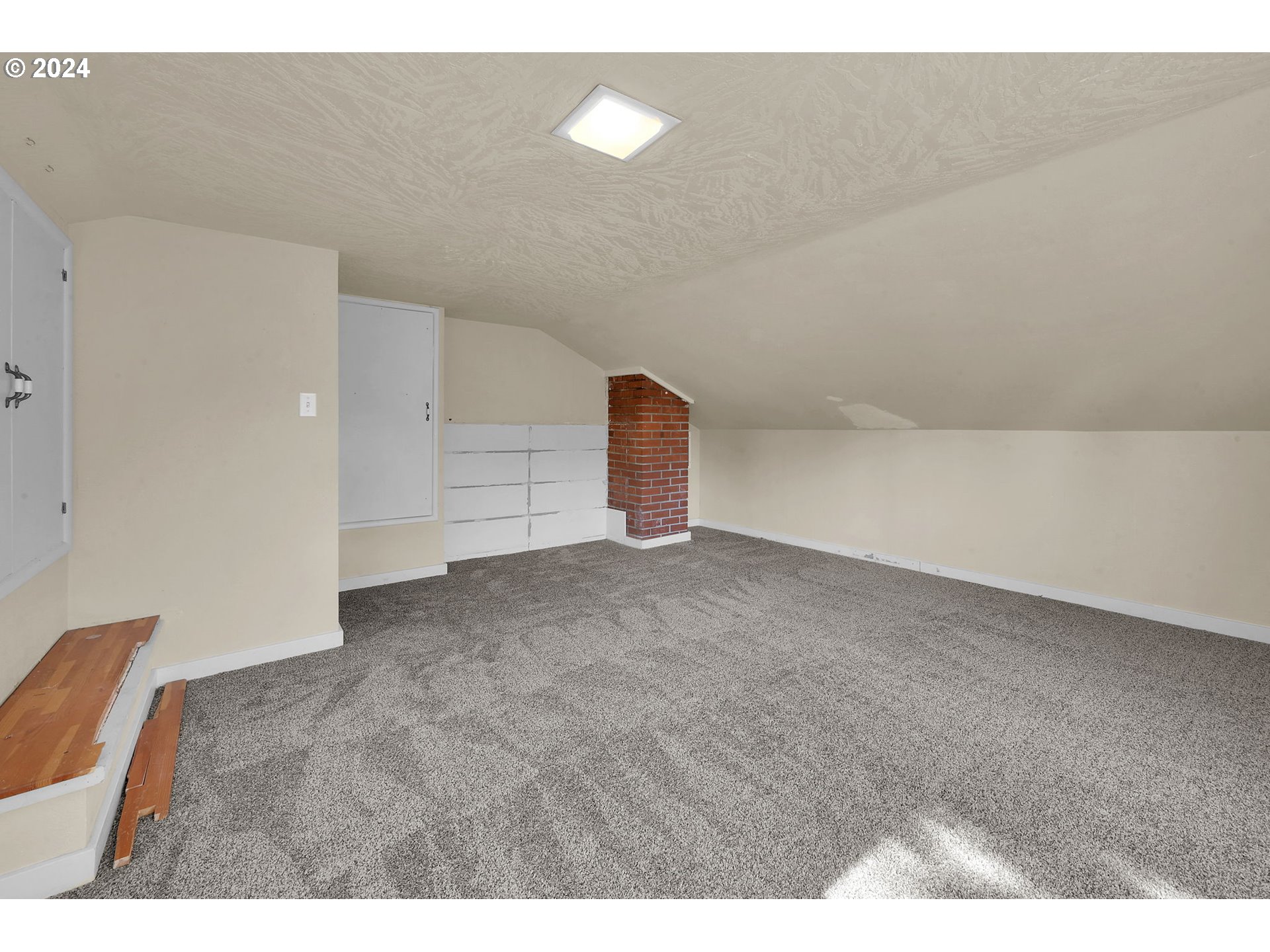 750 66th Street Springfield, OR 97478 - Photo 33 of 41 a view of empty room