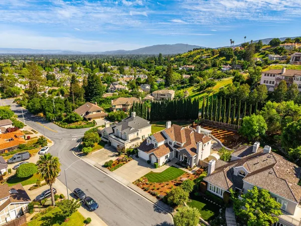 $4,980,000 | 21592 Villa Maria Court, Cupertino, CA 95014