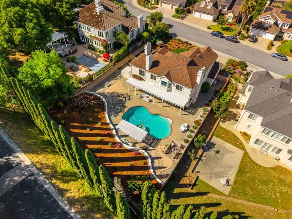 $4,980,000 | 21592 Villa Maria Court, Cupertino, CA 95014