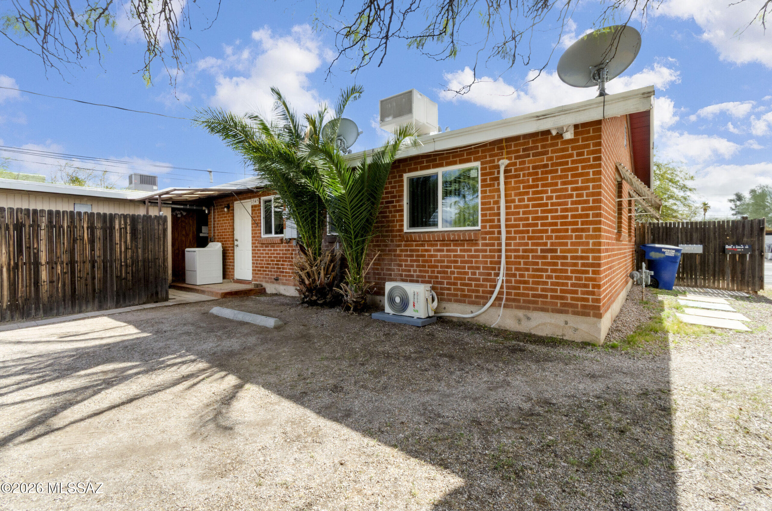 1345 East Grant Road, Unit 1 Tucson, AZ 85719 - Photo 1 of 17