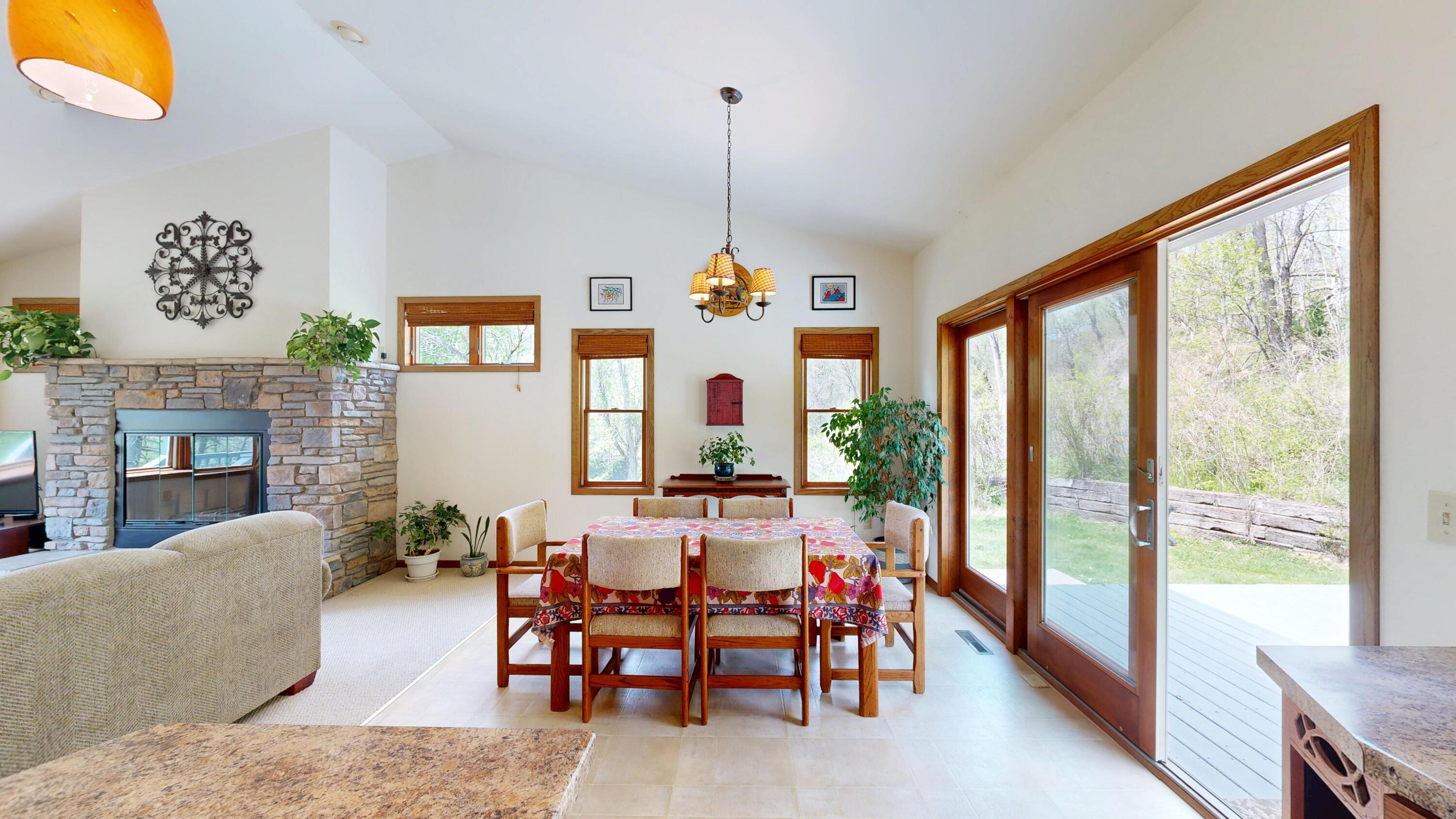 55276 3 Creeks Road Freeman, WI 54628 - Photo 12 of 57 Dining Room
