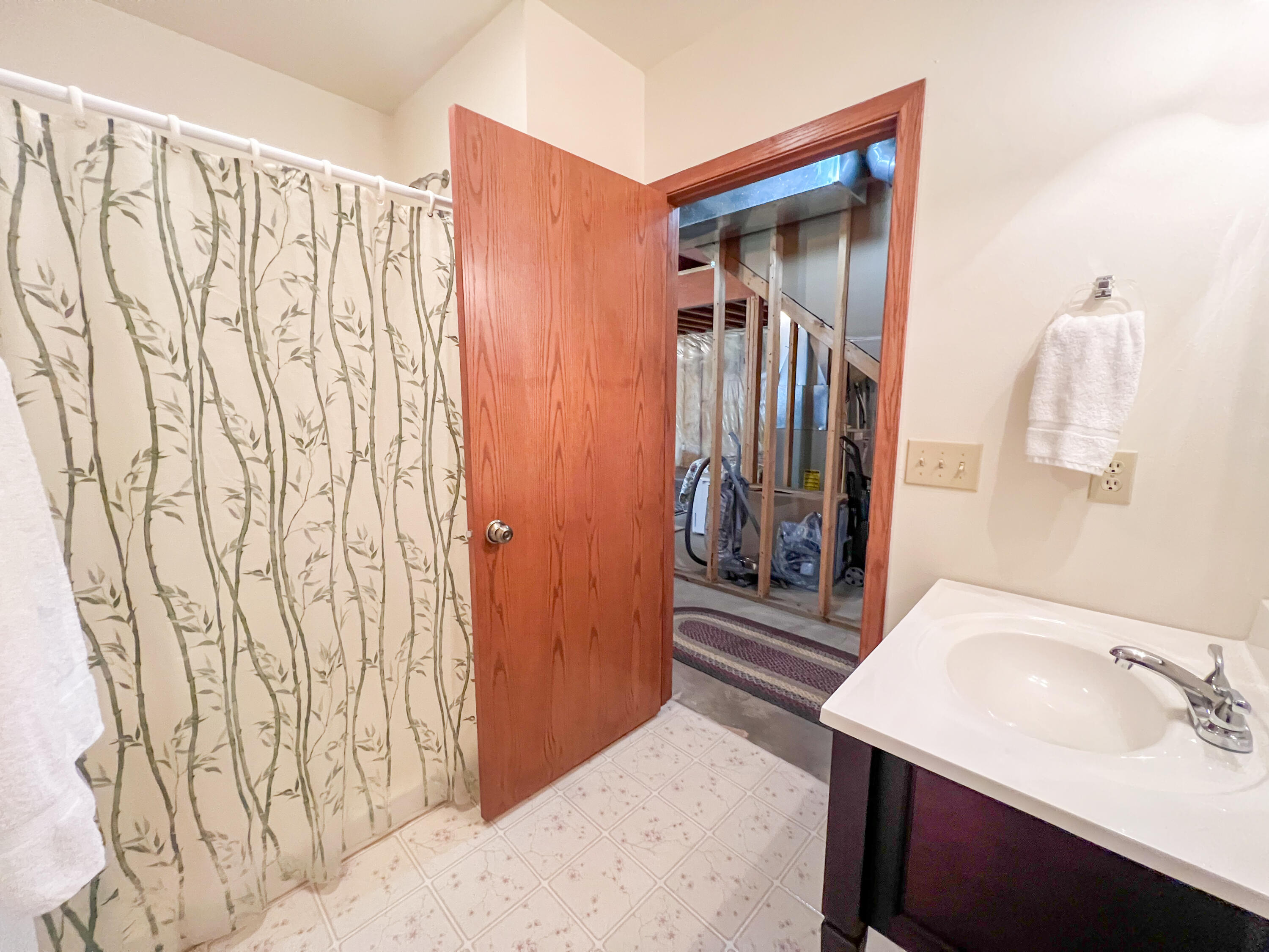 55276 3 Creeks Road Freeman, WI 54628 - Photo 34 of 57 Bathroom