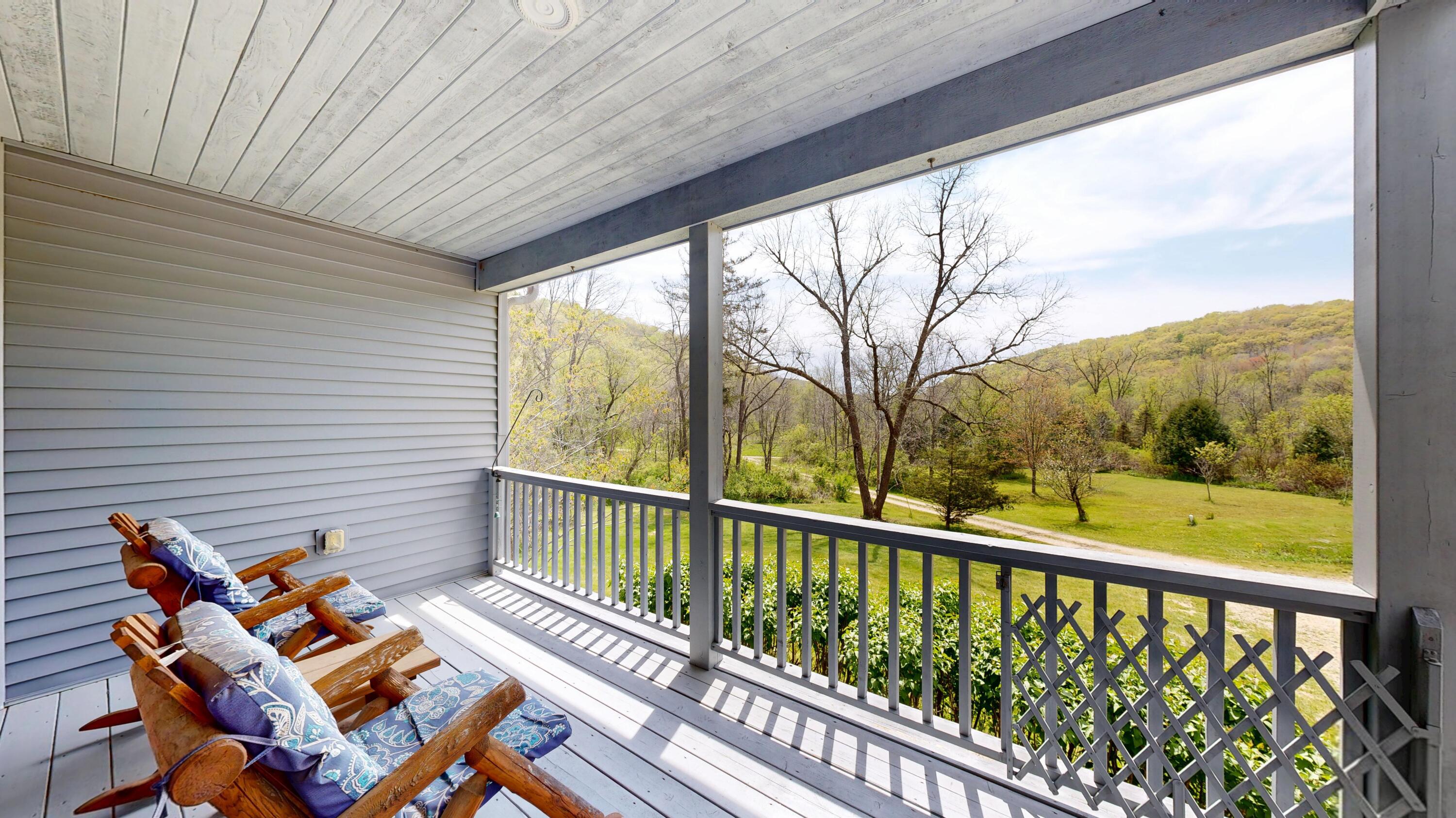 55276 3 Creeks Road Freeman, WI 54628 - Photo 3 of 57 Porch