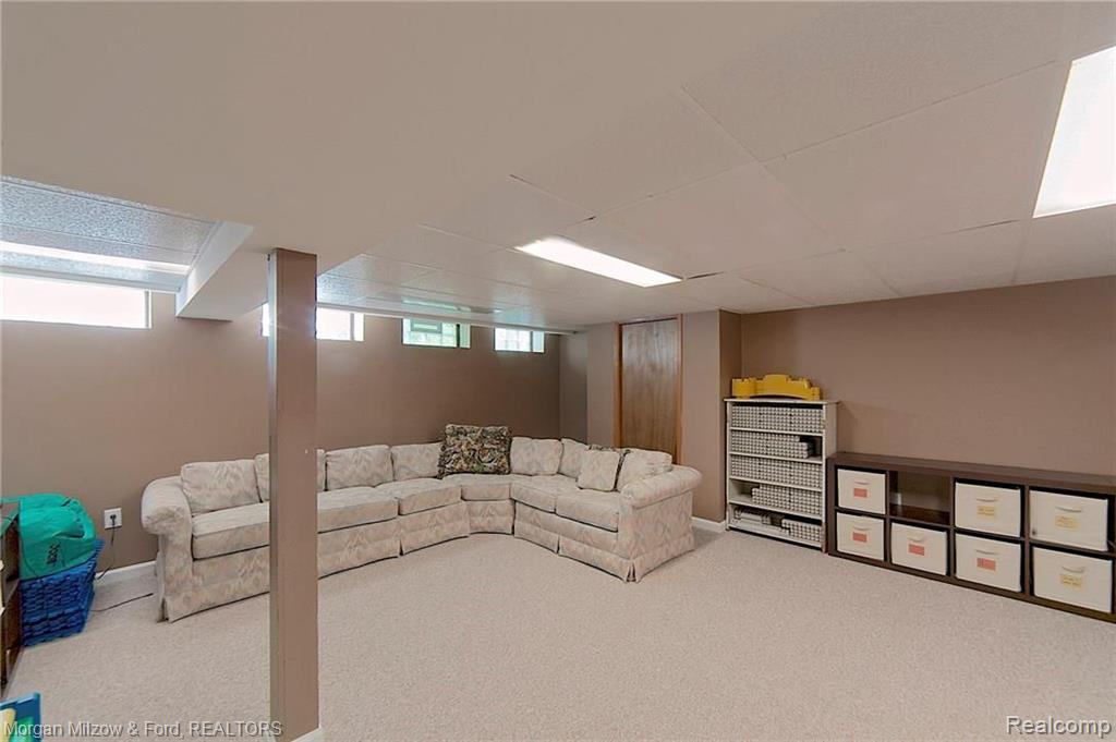 1070 East Fairview Court Rochester Hills, MI 48306 - Photo 28 of 35