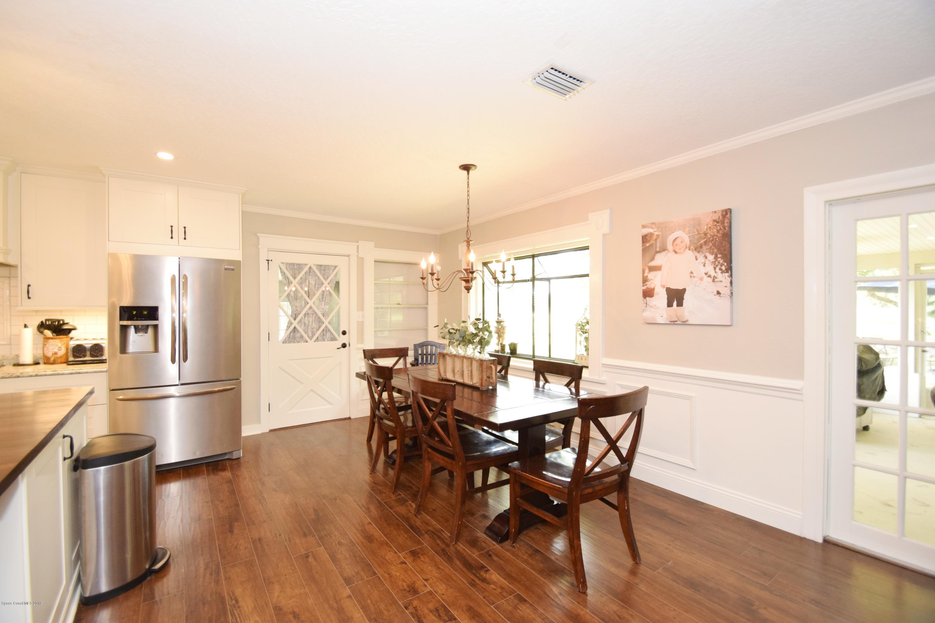 3940 Lake Washington Road Melbourne, FL 32934 - Photo 5 of 32 Dining Area