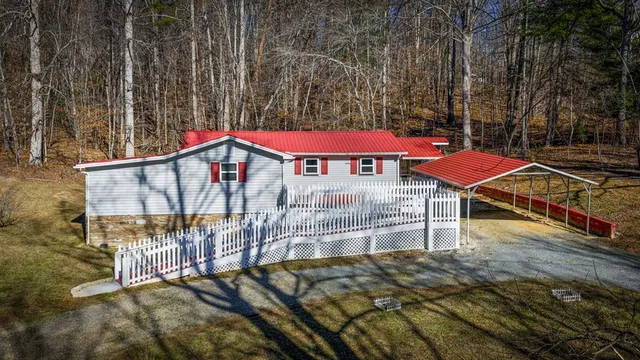 $325,000 | 118 Jordan Road, Blairsville, GA 30512