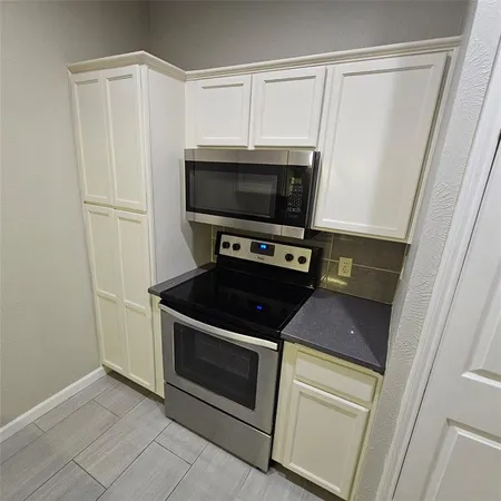 $1,095 | 9600 Royal Lane, Unit 612, Dallas, TX 75243