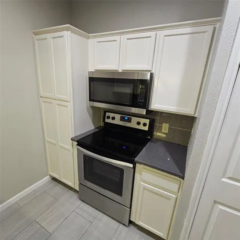 $1,195 | 9600 Royal Lane, Unit 612, Dallas, TX 75243