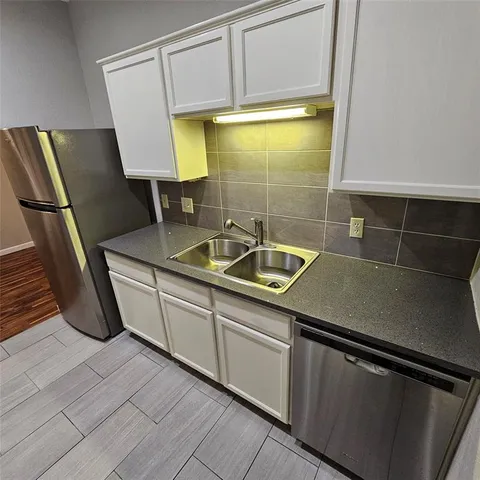 $1,195 | 9600 Royal Lane, Unit 612, Dallas, TX 75243