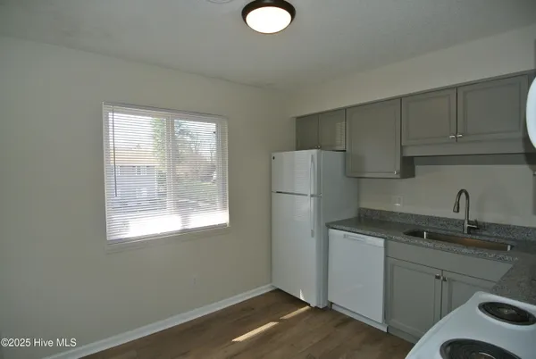 $950 | 1727 Elmwood Drive, Unit D, New Bern, NC 28560