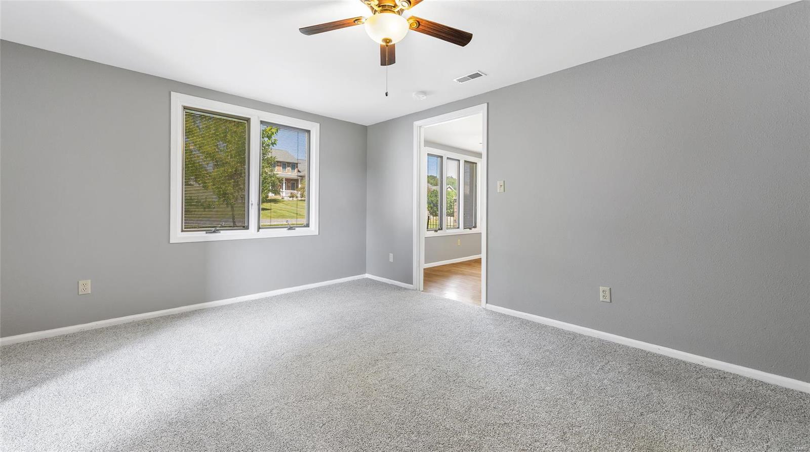 156 Gall Road Columbia, IL 62236 - Photo 12 of 36 Gallery Image 12