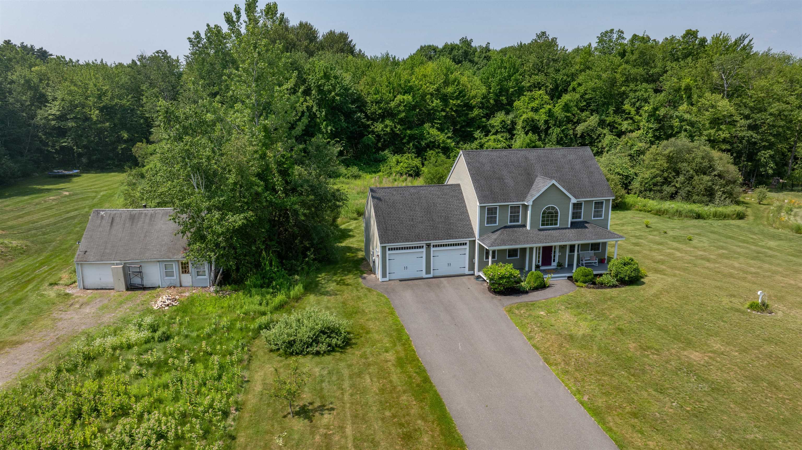 266 Kent Farm Road Hampstead, NH 03841 - Photo 4 of 35