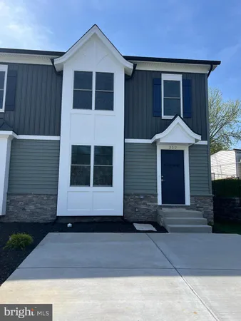 $2,600 | 352 West 11th Street, Front Royal, VA 22630