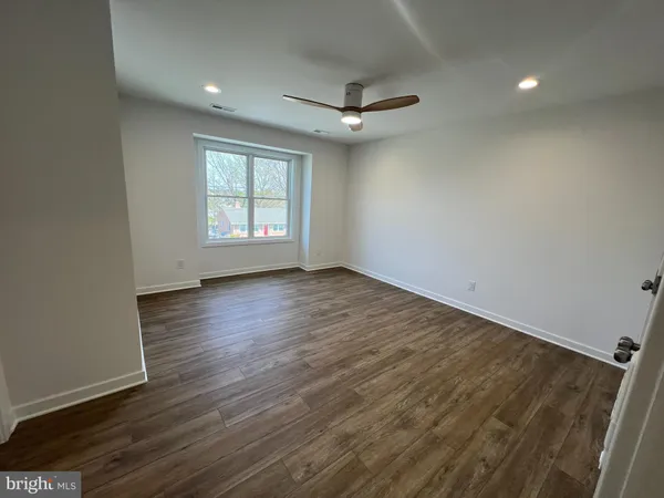 $2,600 | 352 West 11th Street, Front Royal, VA 22630
