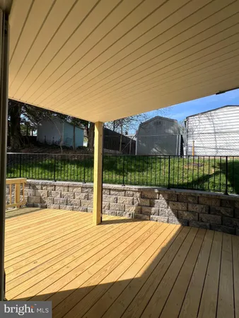 $2,600 | 352 West 11th Street, Front Royal, VA 22630