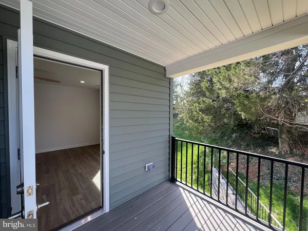 $2,600 | 352 West 11th Street, Front Royal, VA 22630