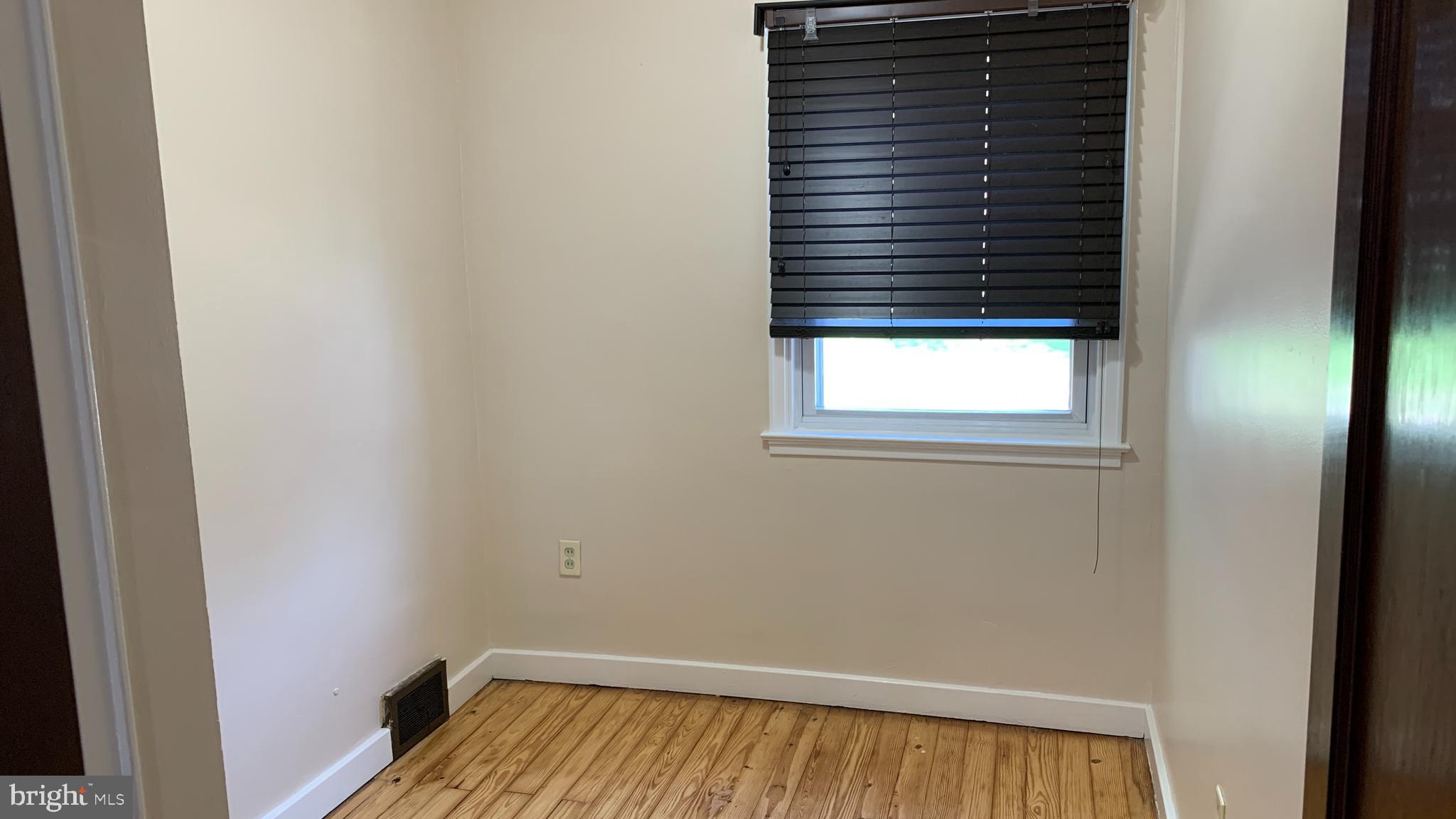 201 Sycamore Road Reading, PA 19611 - Photo 9 of 13 a view of wooden floor
