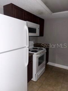900 Lake Destiny Road, Unit B Altamonte Springs, FL 32714 - Photo 7 of 14 a kitchen with a refrigerator and a stove