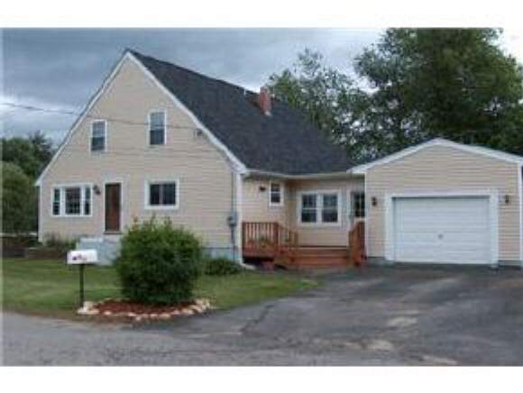 11 Wathen Road Bedford, NH 03110 - Photo 1 of 9