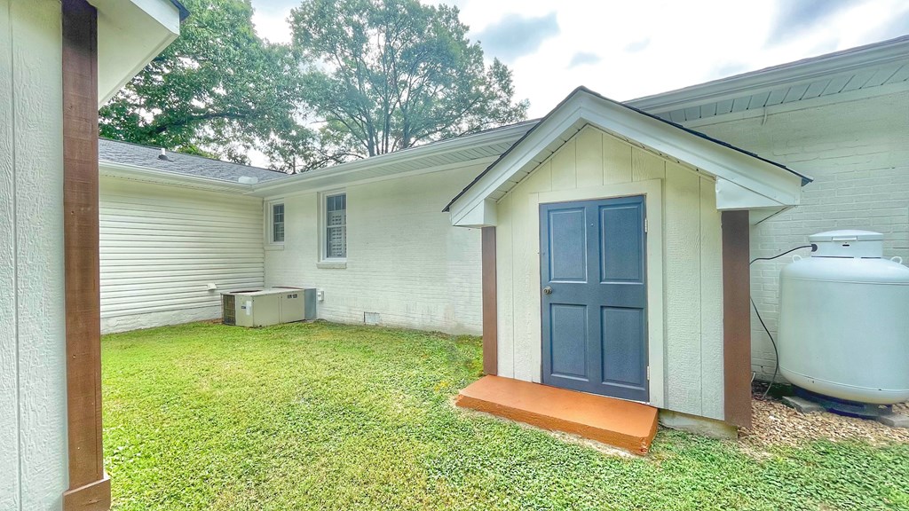 1068 LaFayette Road Rocky Face, GA 30740 - Photo 21 of 44 Gallery Image 21