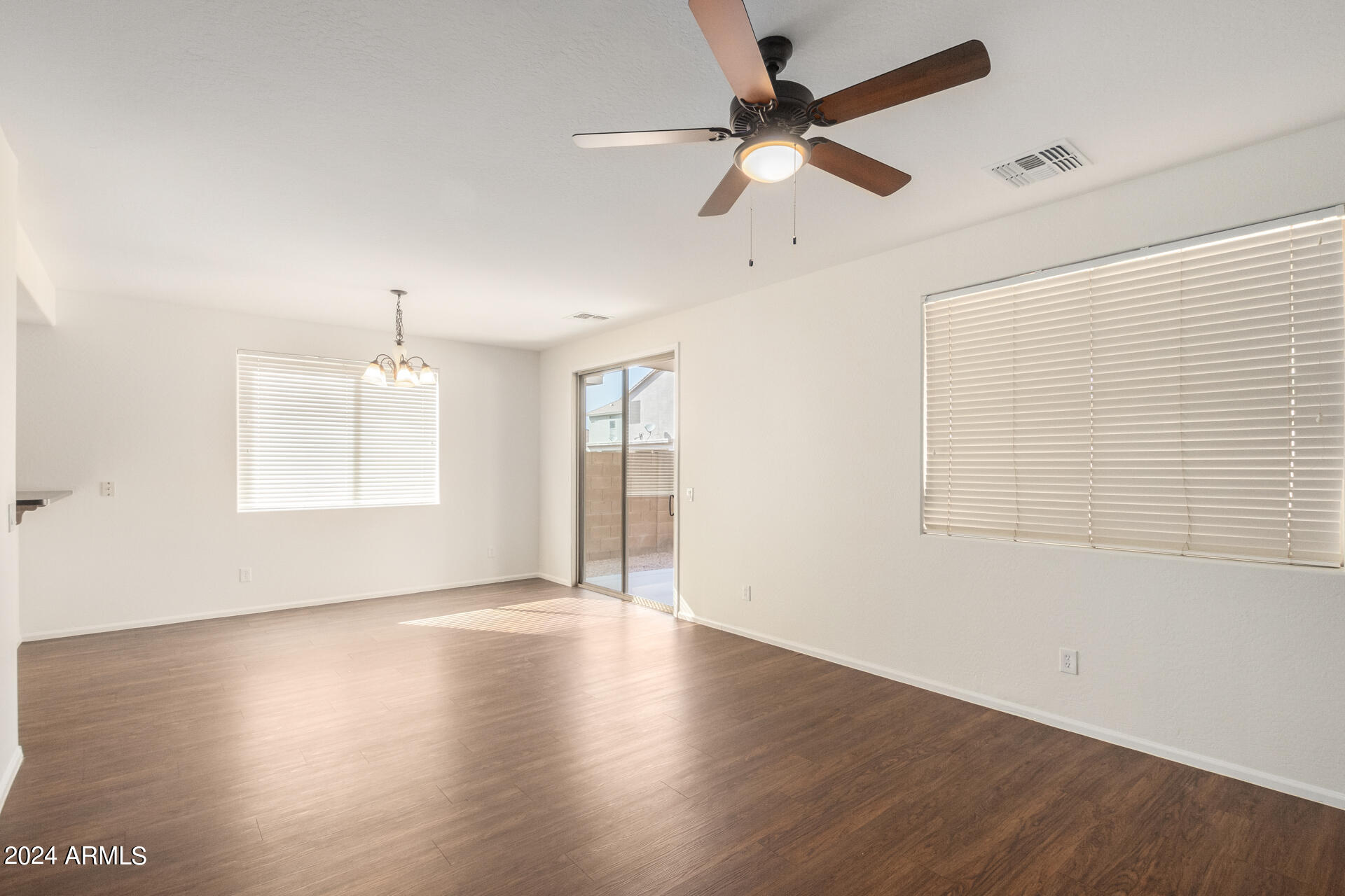44932 West Sandhill Road Maricopa, AZ 85139 - Photo 5 of 36 0011-11 - Sandhill