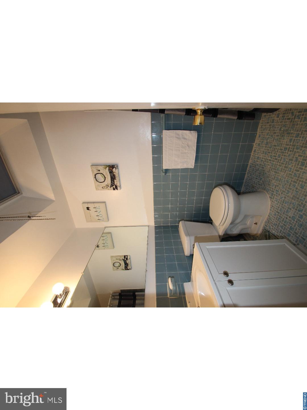3225 Belgreen Road Philadelphia, PA 19154 - Photo 14 of 20 Bathroom