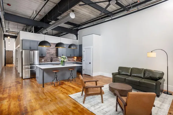 $2,250 | 200 R Barrett Street, Unit 209, Monroe, GA 30655