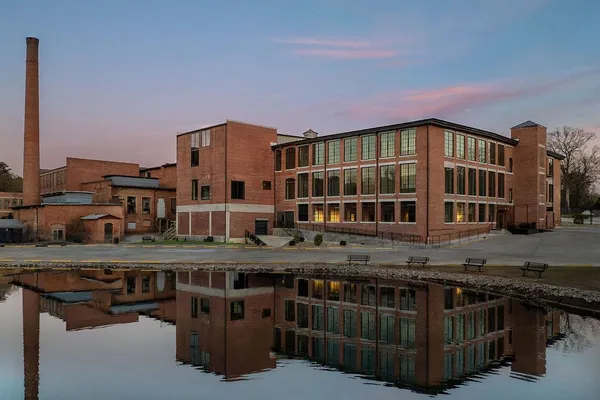 $2,250 | 200 R Barrett Street, Unit 209, Monroe, GA 30655