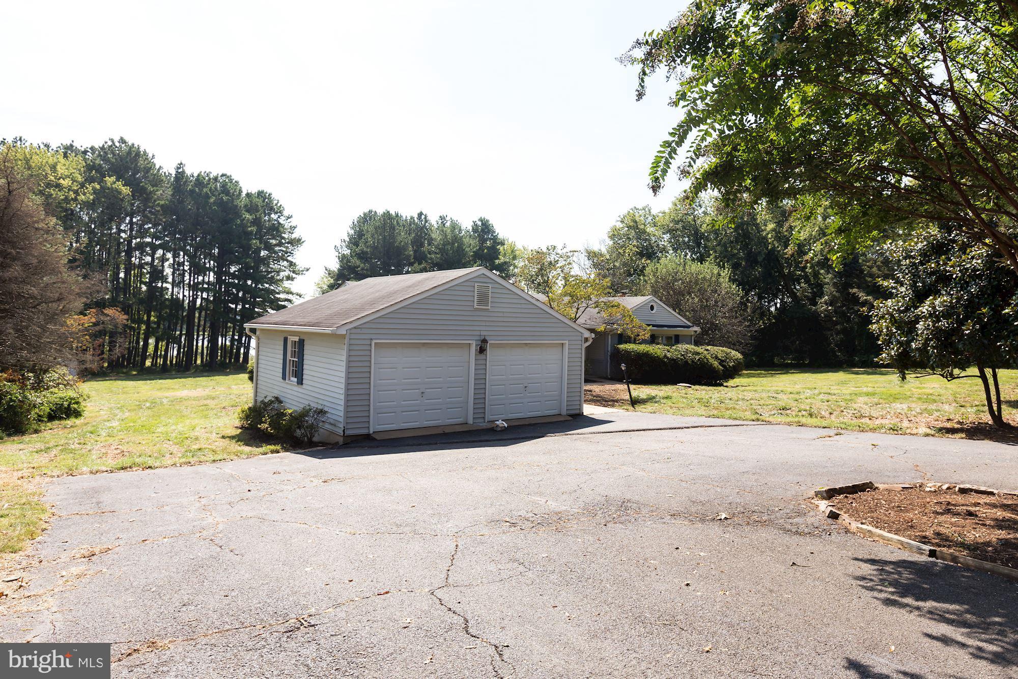 6763 Riley Road Warrenton, VA 20187 - Photo 3 of 42