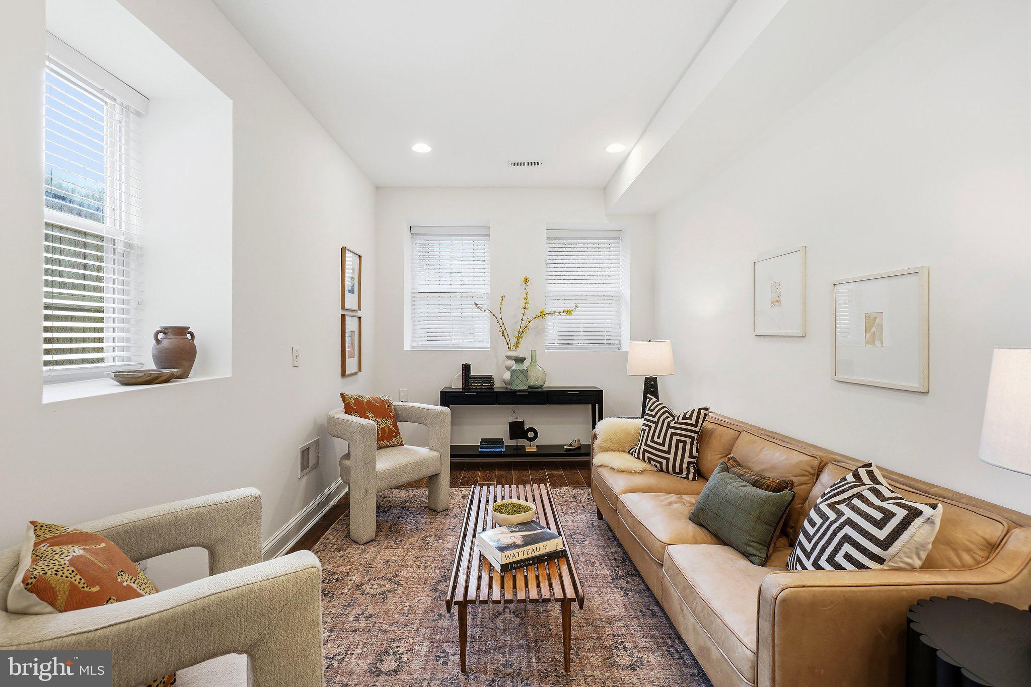 11 S Street Northwest, Unit 1 Washington, DC 20001 - Photo 12 of 33