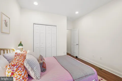 $735,000 | 11 S Street Northwest, Unit 1, Washington, DC 20001