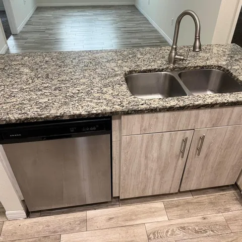 a close view of sink and tap