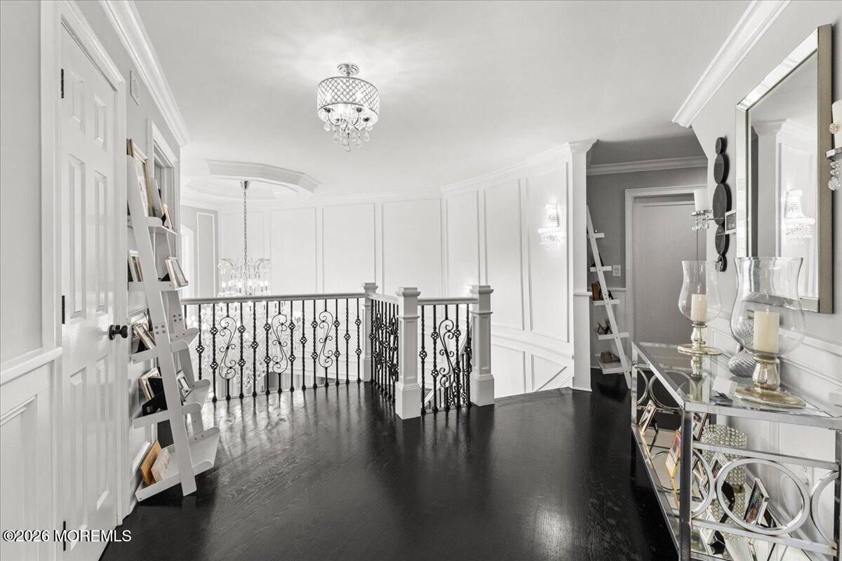 422 Everett Road Lincroft, NJ 07738 - Photo 39 of 92 39-Upper Hallway