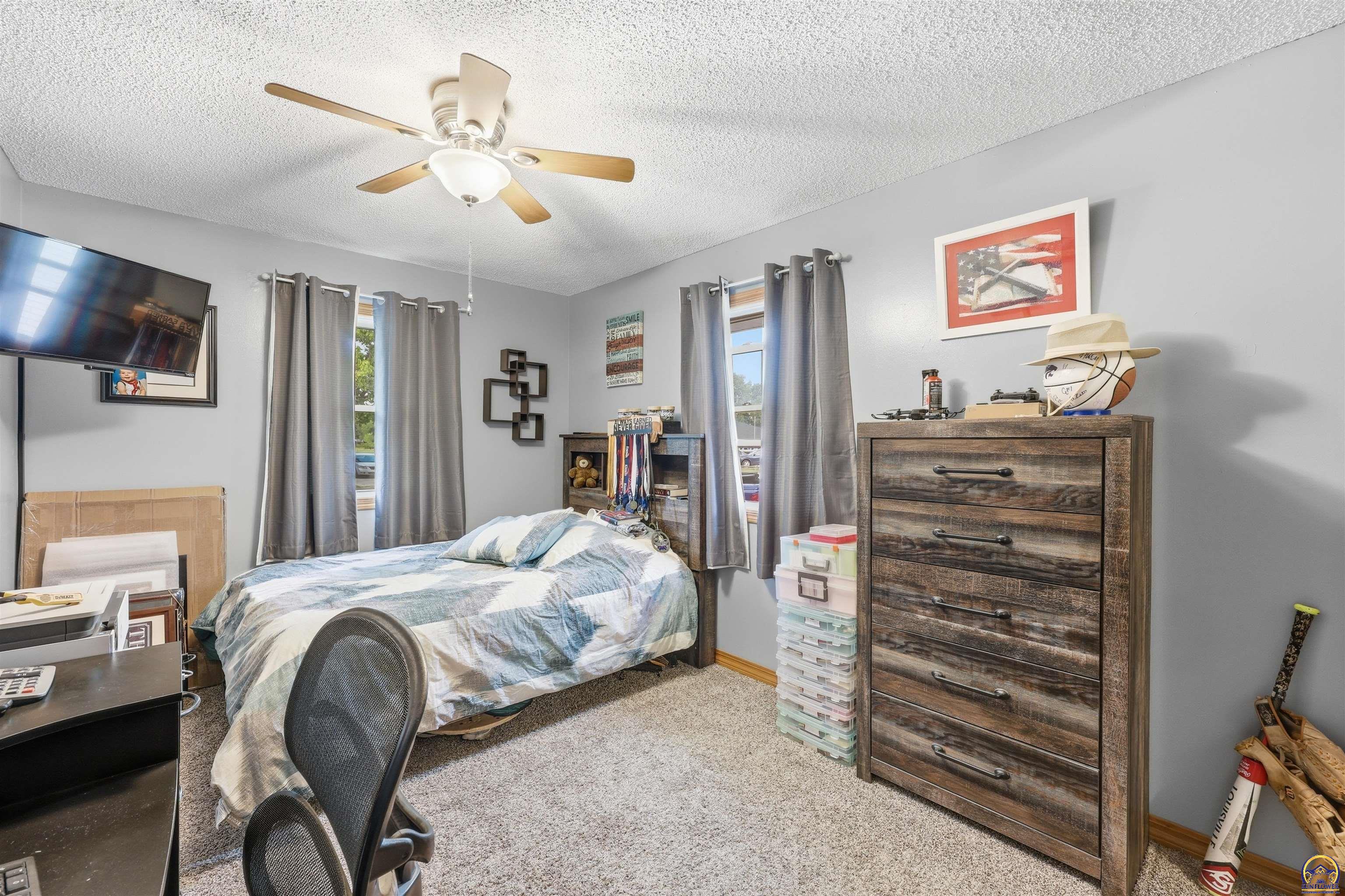 201 Sage Road Silver Lake, KS 66539 - Photo 14 of 29
