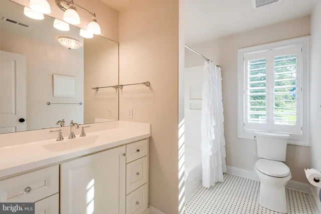 $2,950,000 | 24 New Whitehorse Way, Malvern, PA 19355