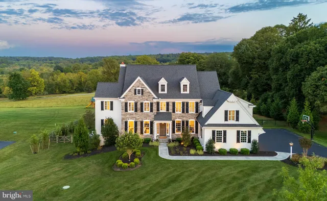$2,950,000 | 24 New Whitehorse Way, Malvern, PA 19355