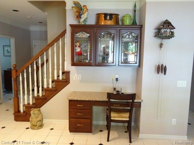 5148 Ridge Trail North Clarkston, MI 48348 - Photo 8 of 25 GRANITE DESK AREA.