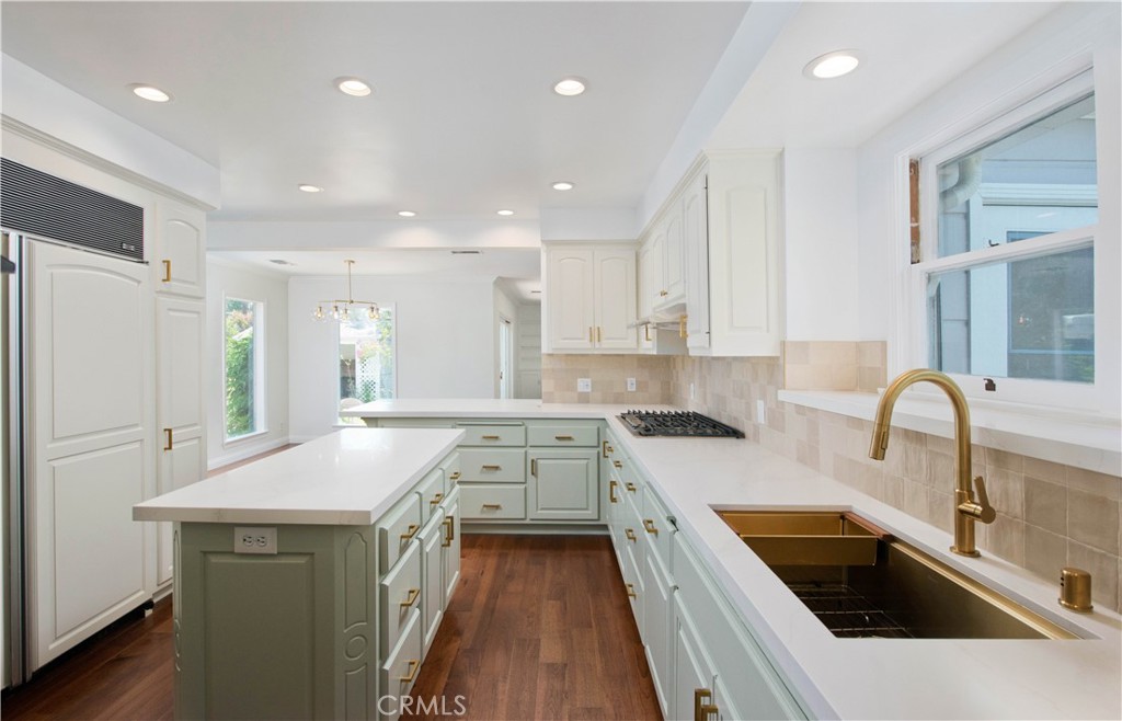 4722 Forman Lane Toluca Lake, CA 91602 - Photo 10 of 52