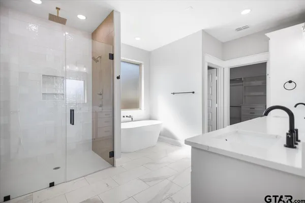 $439,900 | 15274 County Road 1100, Tyler, TX 75703