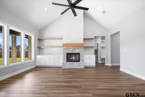 $439,900 | 15274 County Road 1100, Tyler, TX 75703