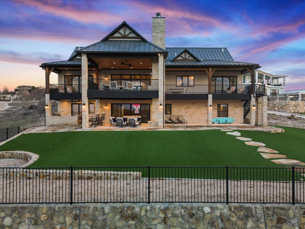 7105 West Hells Gate Dr  