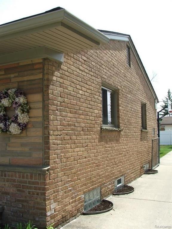 211 Reitman Court Rochester Hills, MI 48307 - Photo 30 of 30