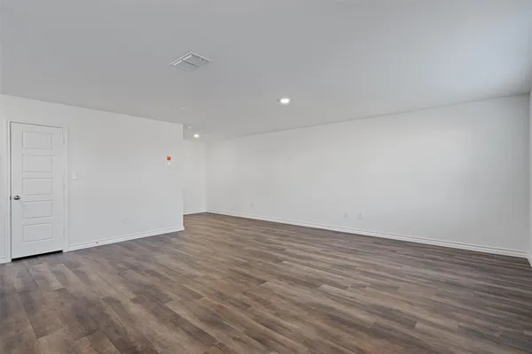 $2,100 | 812 Heartseed Avenue, New Braunfels, TX 78130