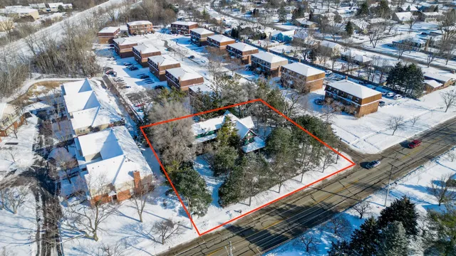 $449,999 | 300 North River Road, Naperville, IL 60540