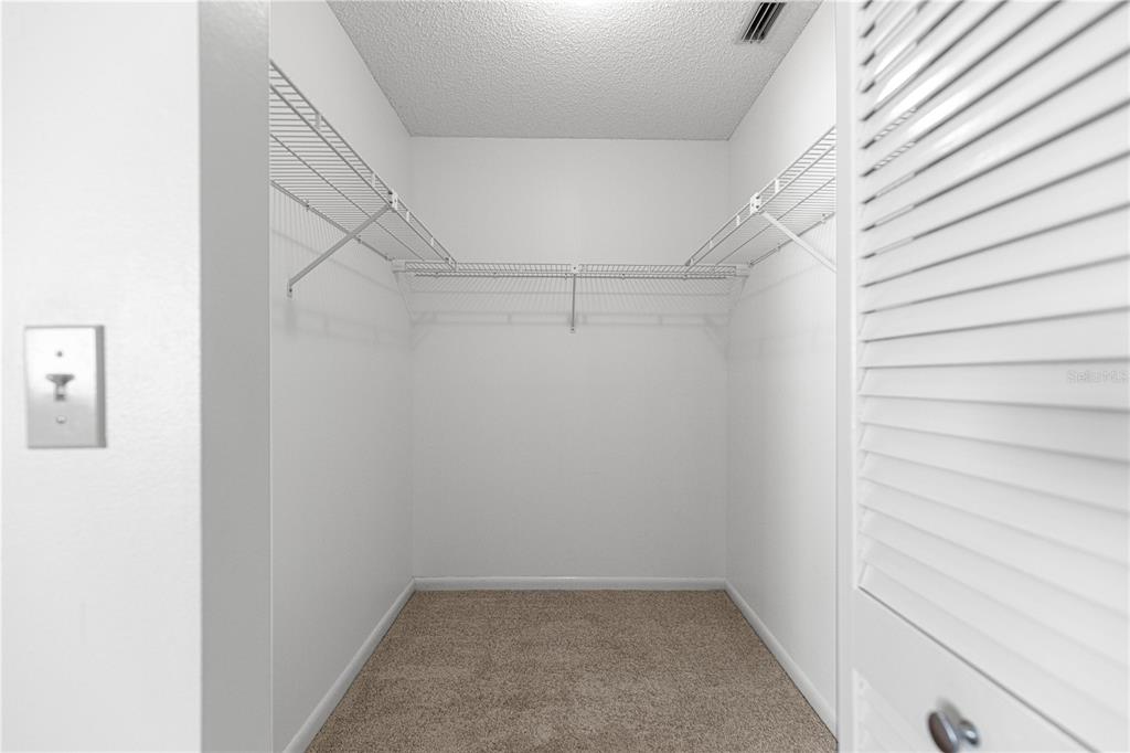 8575 Southwest 90th Lane, Unit C Ocala, FL 34481 - Photo 16 of 27