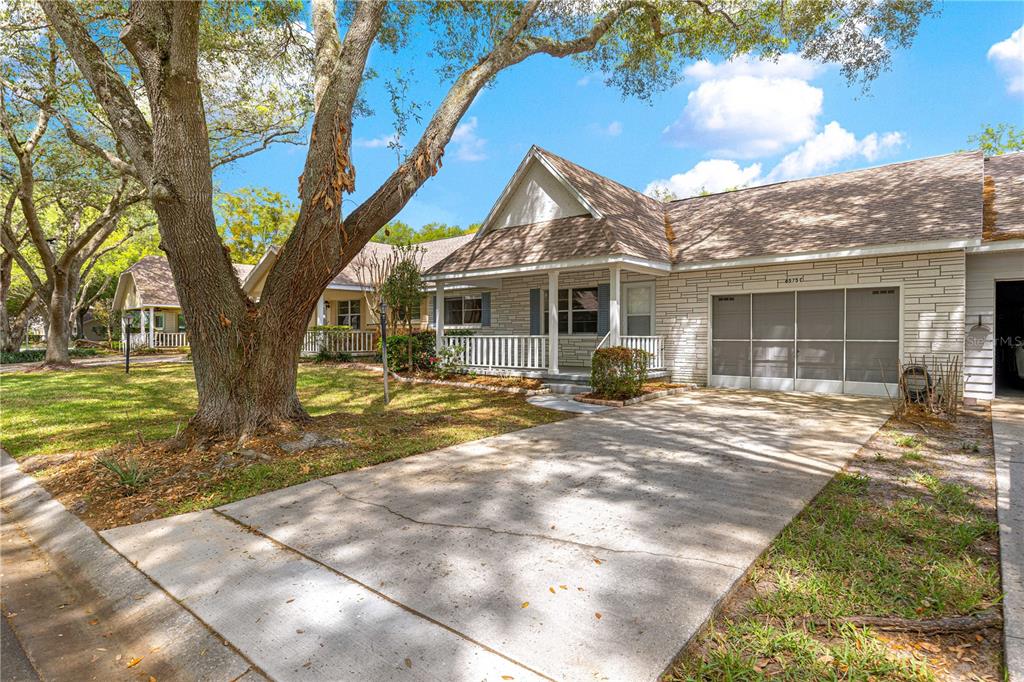 8575 Southwest 90th Lane, Unit C Ocala, FL 34481 - Photo 3 of 27