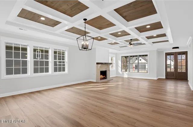 $719,900 | 154 Elokwa Way, Loudon, TN 37774