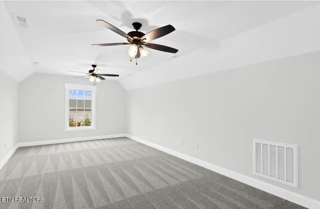 $719,900 | 154 Elokwa Way, Loudon, TN 37774