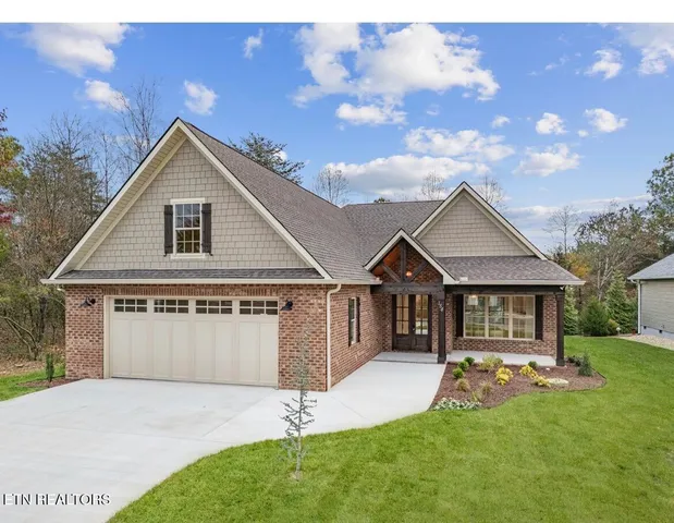 $719,900 | 154 Elokwa Way, Loudon, TN 37774